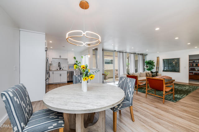 Property photo of 519 California AV