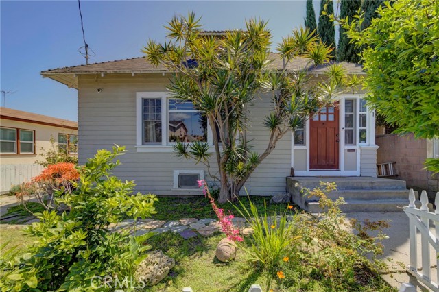 Property photo of 571 W 17th ST
