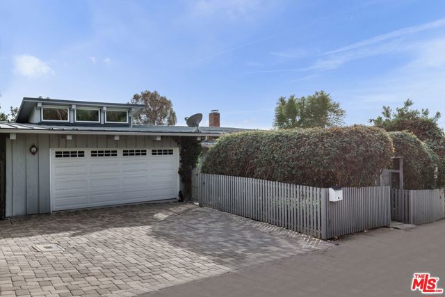 Property photo of 3629 Serra RD