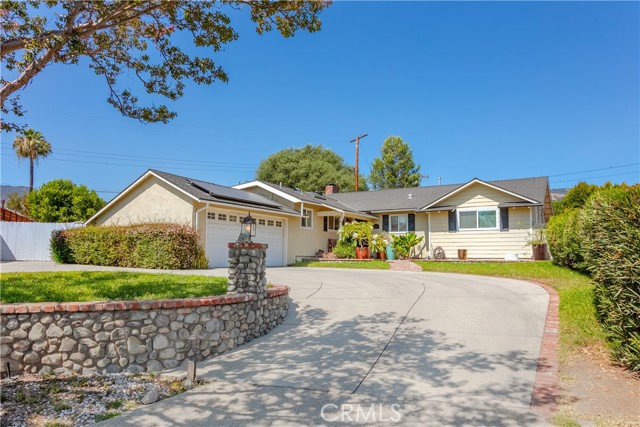 Property photo of 1151 E Mountain View AV