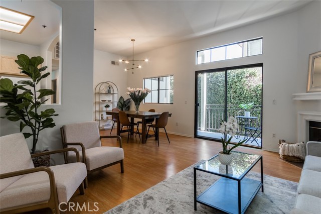 Property photo of 126 S Catalina AV
