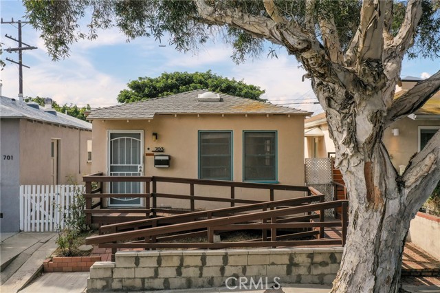 Property photo of 703 Ozone ST