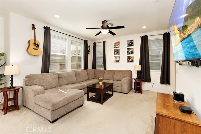 Property photo of 9475 Retreat PL