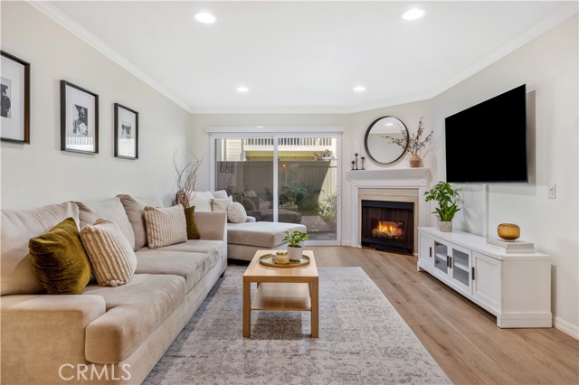 Photo of 23482 Cambridge Rd