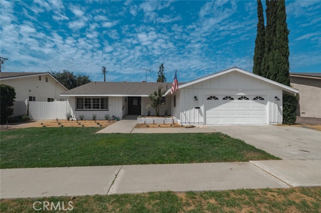 Property photo of 1717 Saint James PL