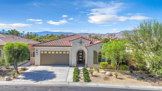 Property photo of 55 Cabernet