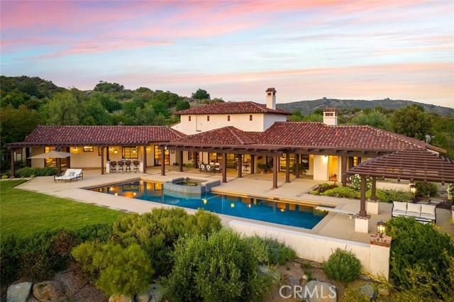 Property photo of 19300 Hombre LN