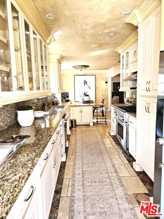 Property photo of 424 N Arden BL