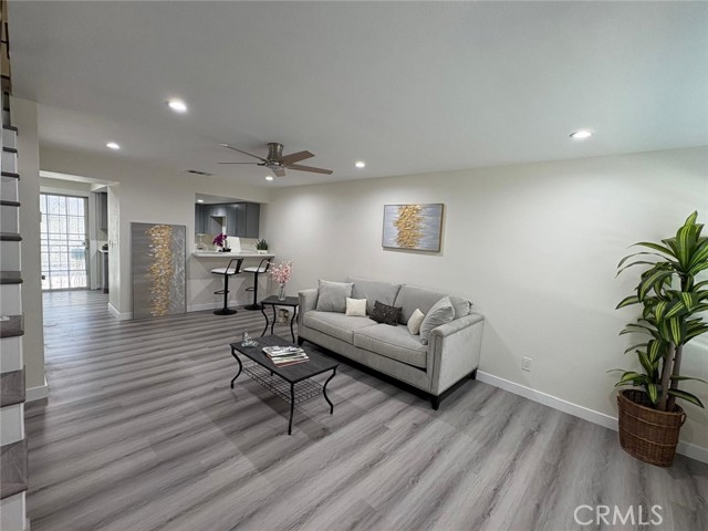 Property photo of 810 W Compton Blvd