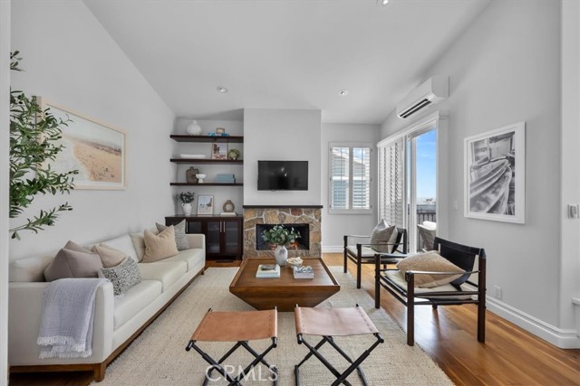 Property photo of 228 5th Place