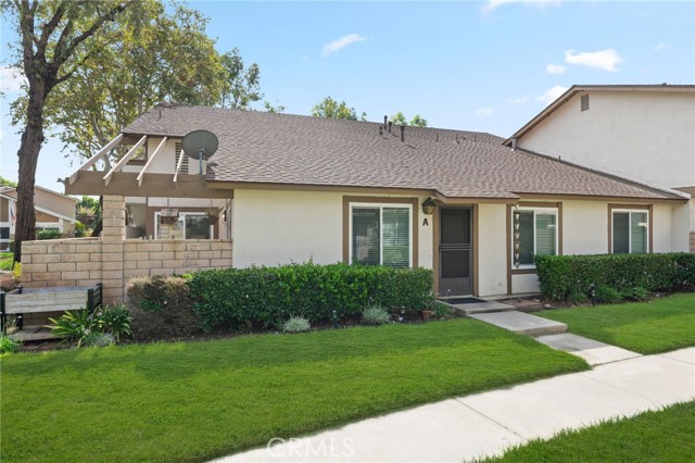 Property photo of 5466 E Willow Woods LN