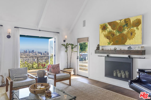 Property photo of 8148 Mannix DR