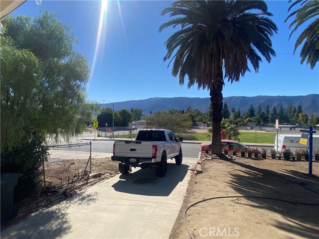 Property photo of 1003 W Heald AV