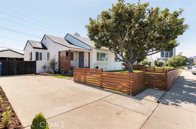 Property photo of 6148 W 85th PL