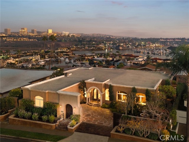 Property photo of 1038 Santiago DR