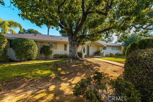 Property photo of 13382 Mount Hood DR