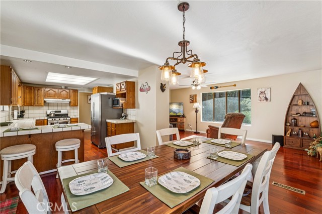 Property photo of 25089 Moon