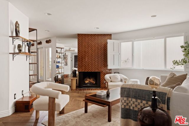 Property photo of 1014 9th ST