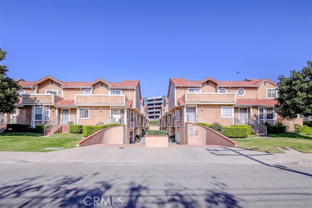 Property photo of 331 Genoa