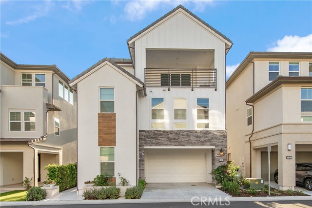 Property photo of 131 Reyes Alley