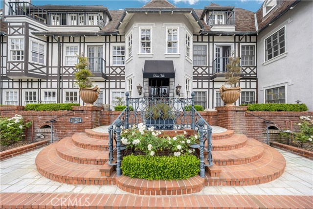 Property photo of 39 Coronado AV