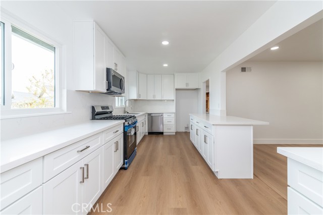 Property photo of 781 E Navilla PL