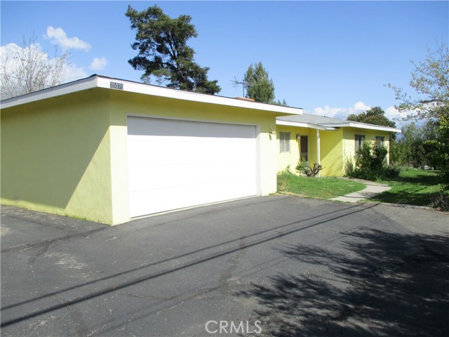 Property photo of 25070 Hayes AV