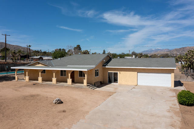 Property photo of 7546 Deer TR
