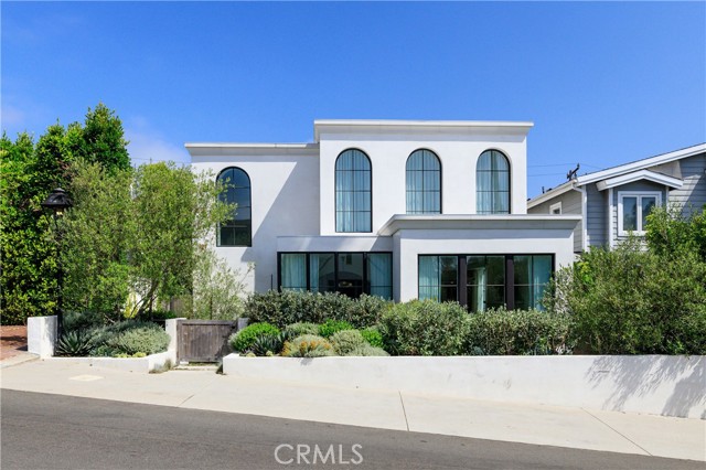 Property photo of 515 Marine AV