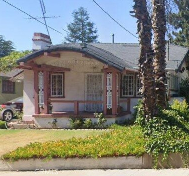 Property photo of 1049 E Claremont ST
