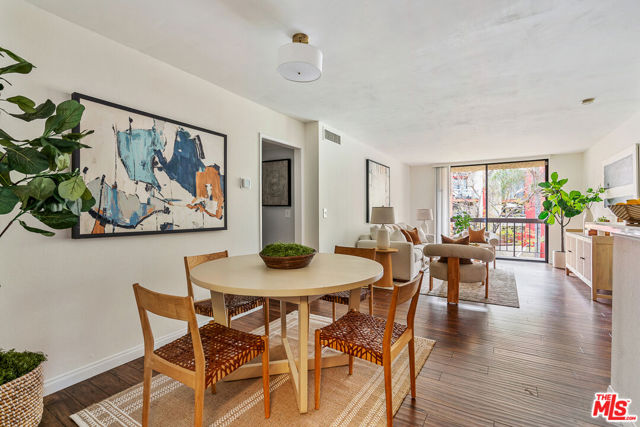 Property photo of 3961 Via Marisol