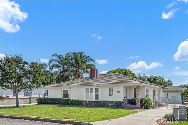 Property photo of 4840 Heleo AV