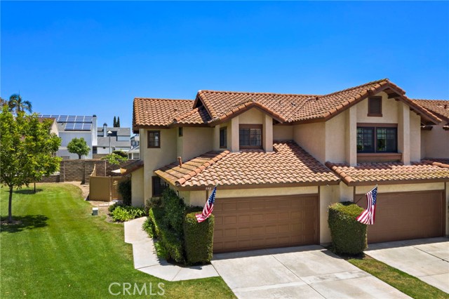 Photo of 990 La Paz Rd