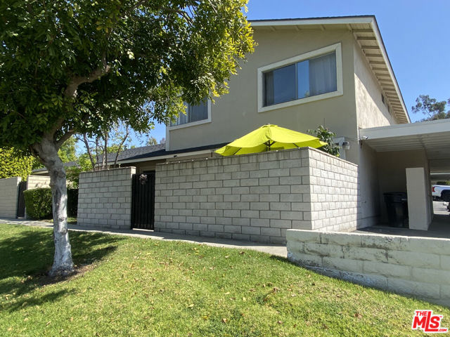 Property photo of 1342 E Fairgrove AV