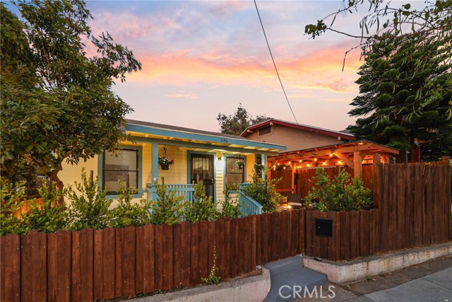 Property photo of 1146 N Loma Vista DR