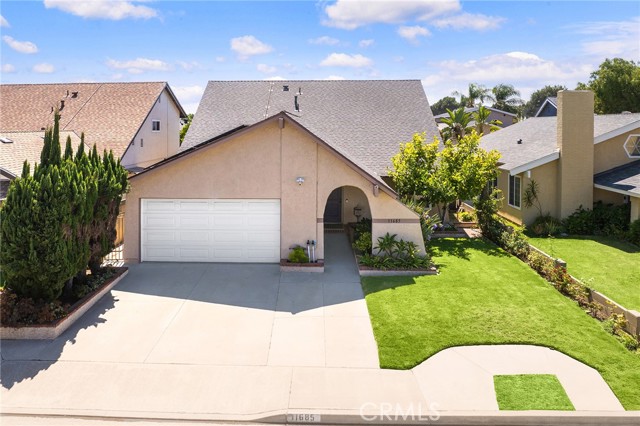 Property photo of 11685 Lakia DR