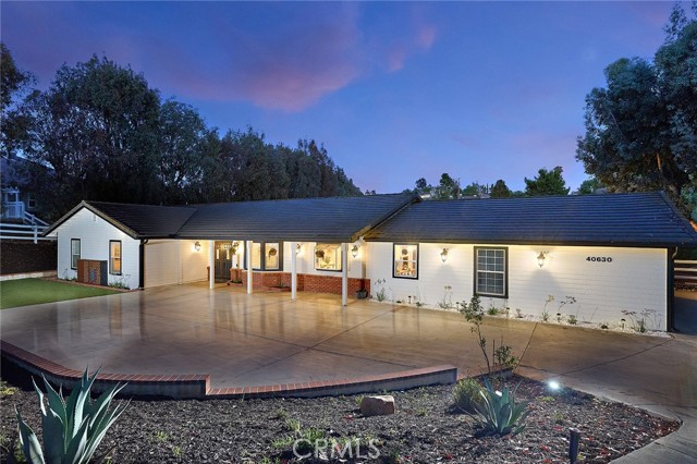 Property photo of 40630 Calle Torcida