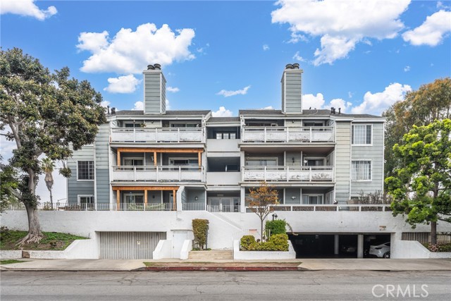 Property photo of 3401 E Wilton ST