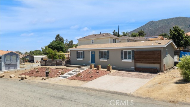 Property photo of 17253 Akley ST