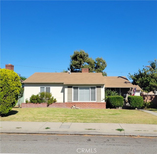 Property photo of 9733 Mills AV