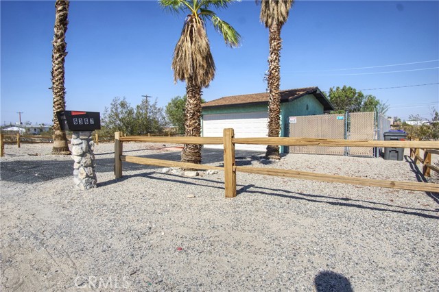Property photo of 6367 Split Rock AV