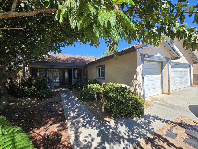 Property photo of 15182 Amber WY