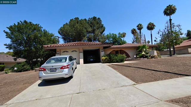 Property photo of 1023 Le Conte Dr