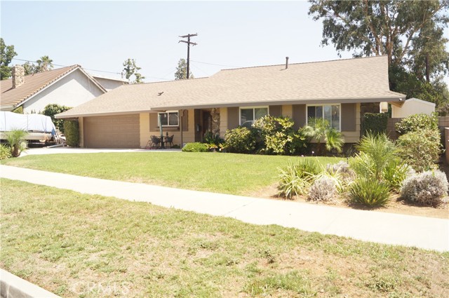 Property photo of 840 Apache TR