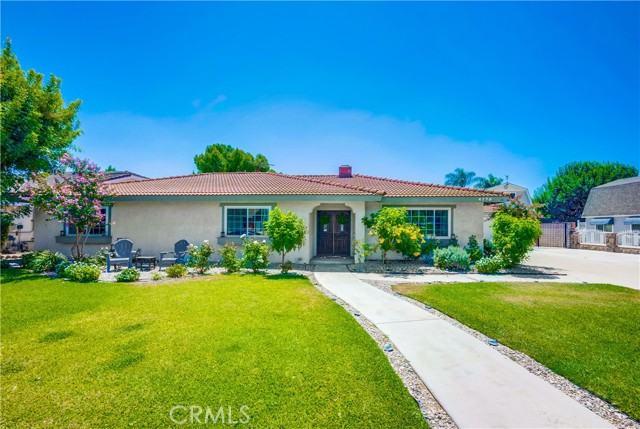 Property photo of 4175 Hacienda Lane
