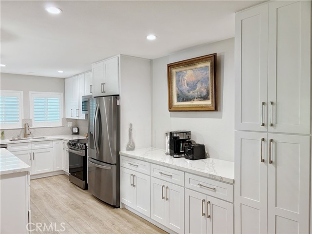 Property photo of 2279 Via Mariposa