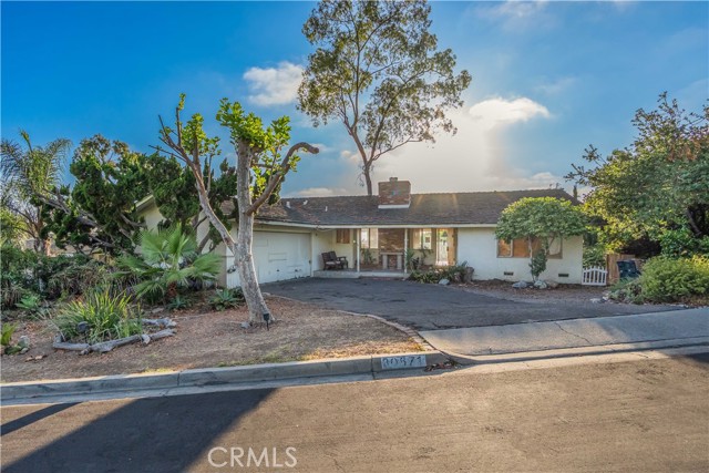 Property photo of 30671 Marilyn DR