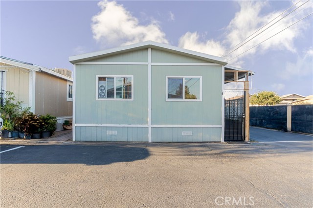 Property photo of 15325 ORANGE AVE SPC E1