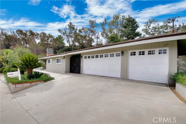 Property photo of 15436 Los Molinos ST