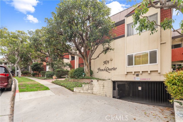 Property photo of 5674 Windsor Way